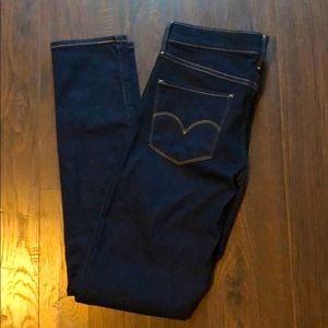 NWT 311 Levi Skinny Jeans